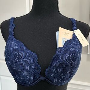 Cacique Women’s Plunge Floral Lace Underwire Bra – Size 38C